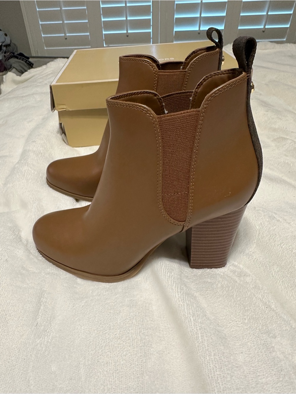 Michael Kors Tan Brown Chelsea Block Heel Ankle Boots